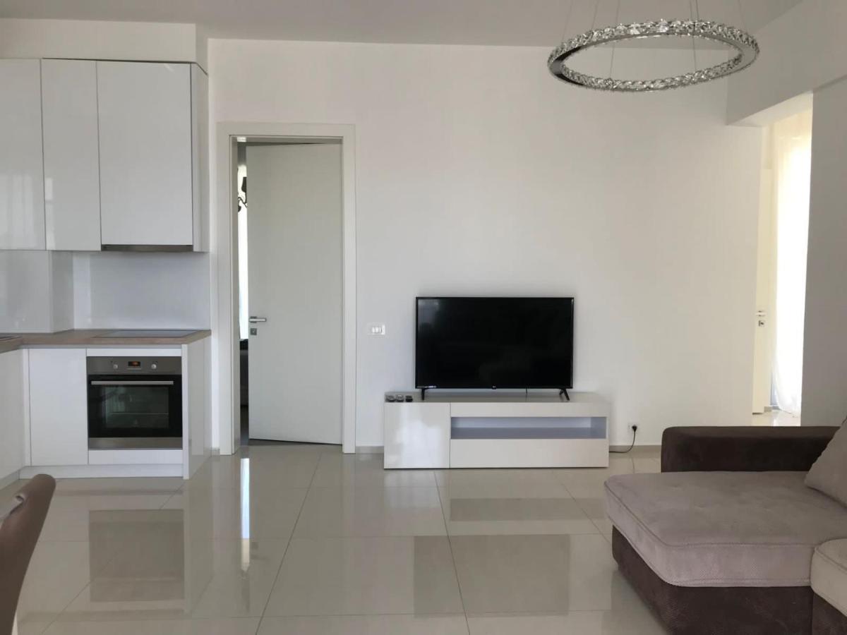 Montesun Apartments Becici Boreti Exterior foto