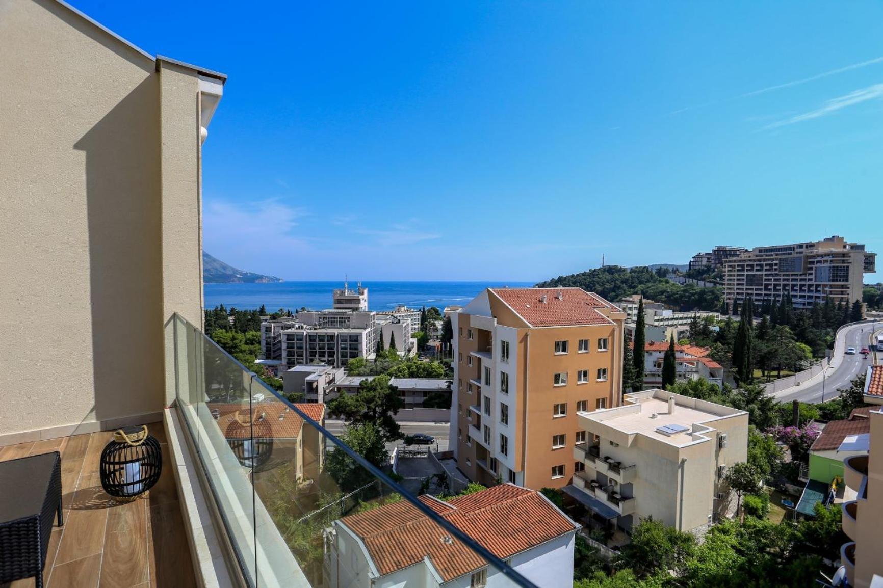 Montesun Apartments Becici Boreti Exterior foto
