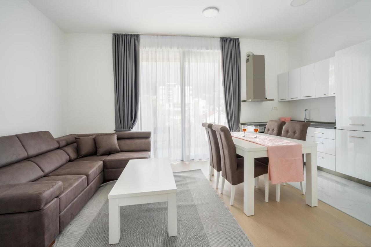 Montesun Apartments Becici Boreti Exterior foto
