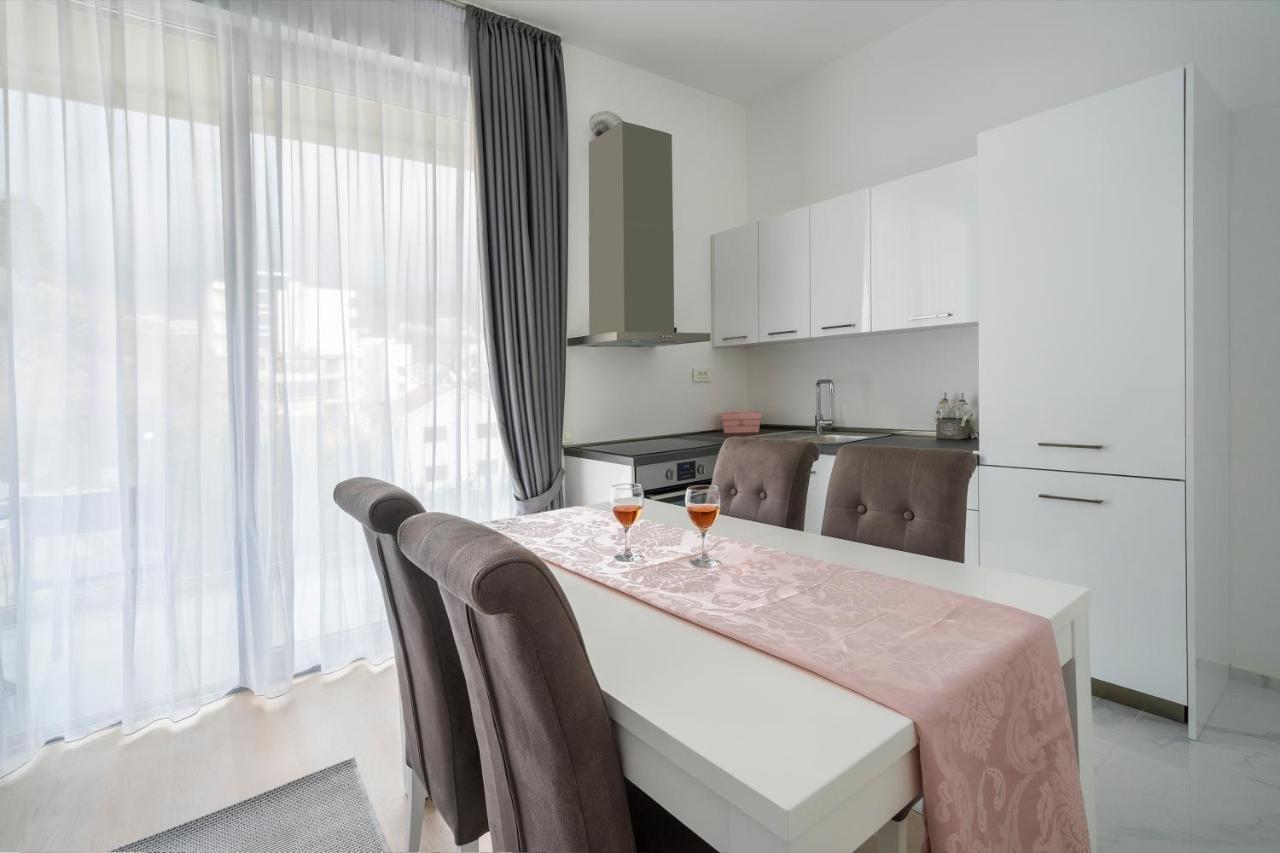 Montesun Apartments Becici Boreti Exterior foto